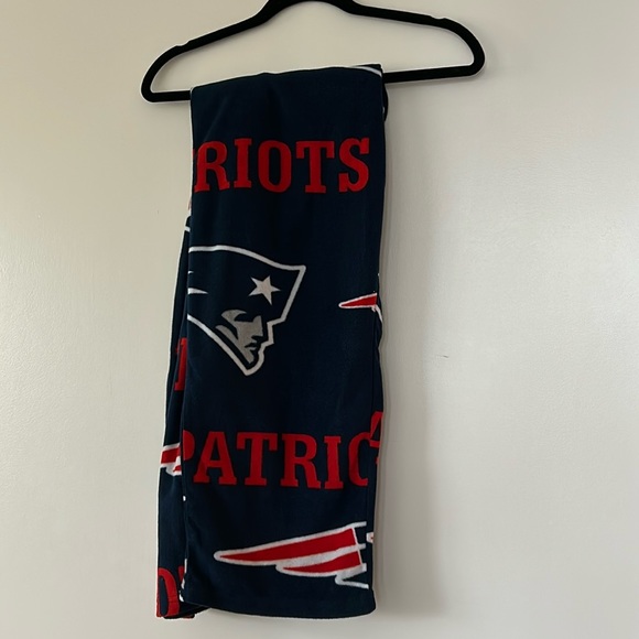 Patriots Fleece Sweatpants, Medium NWOT - Picture 2 of 4